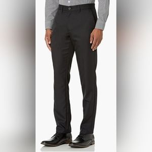 Amazon Essentials Men's Slim-Fit Flat-Front Dress Pants